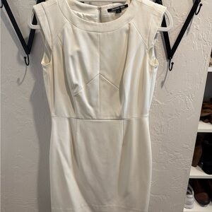 Gianni Bini Ivory Sleeveless Midi Dress